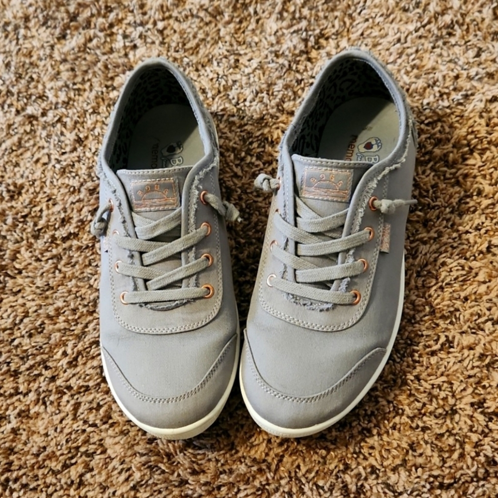 Sketchers Bobs Memory Foam Sneaker
